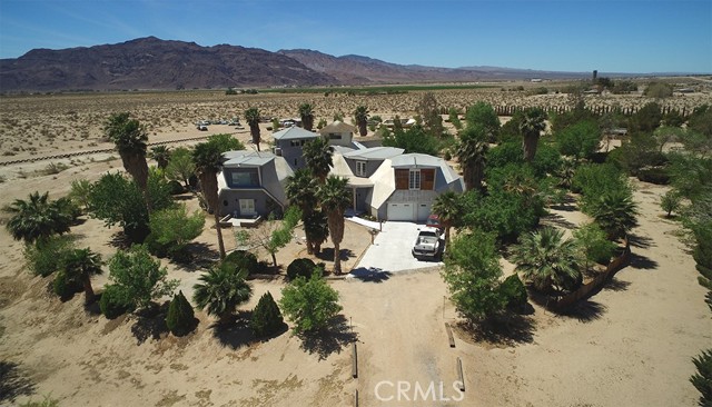 Detail Gallery Image 61 of 67 For 45985 Cottonwood Rd, Newberry Springs,  CA 92365 - 4 Beds | 5/1 Baths