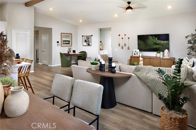 Detail Gallery Image 4 of 15 For 23352 Copa De Oro Ct, Wildomar,  CA 92595 - 4 Beds | 3 Baths