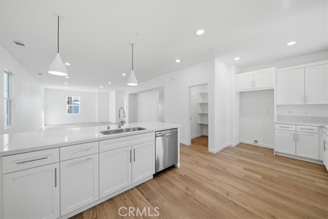 Detail Gallery Image 11 of 35 For 2542 Hepburn St, South El Monte,  CA 91733 - 4 Beds | 3/1 Baths