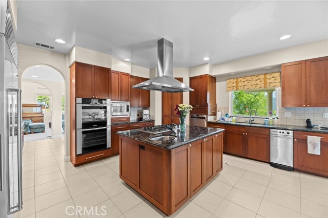 43845 Calle De Velardo, Temecula CA: https://media.crmls.org/medias/4dd94142-a796-4c61-8a79-611156c8b180.jpg