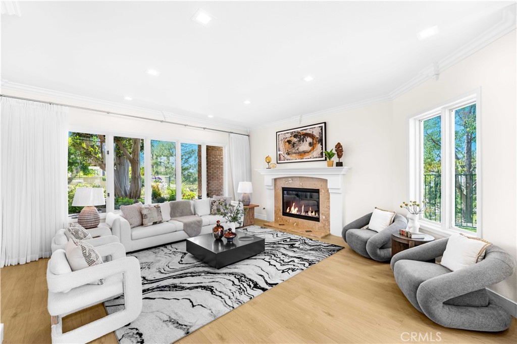 MLS #OC25151430 img 8