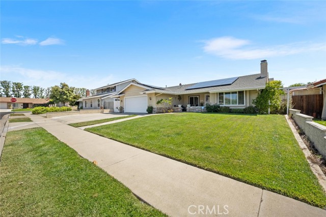 Detail Gallery Image 3 of 58 For 2432 Chippewa Ave, Placentia,  CA 92870 - 4 Beds | 2 Baths
