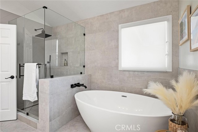 2017 Curtis Avenue, Redondo Beach CA: https://media.crmls.org/medias/4ddb4f8d-fd2c-49ff-b59c-ec386b2a0019.jpg