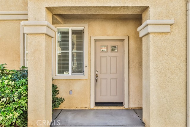 Detail Gallery Image 5 of 47 For 15037 Roxford St #10,  Sylmar,  CA 91342 - 3 Beds | 3 Baths