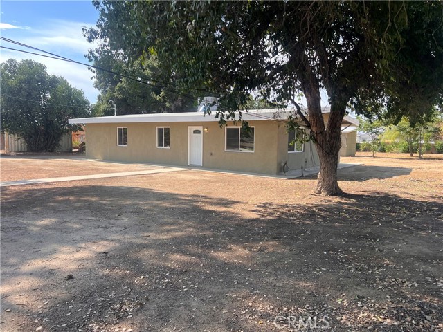 Detail Gallery Image 3 of 23 For 40636 Crest Dr, Hemet,  CA 92544 - 3 Beds | 1 Baths