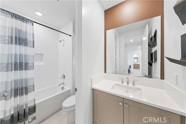 Detail Gallery Image 20 of 47 For 187 Biome, Irvine,  CA 92618 - 2 Beds | 2 Baths