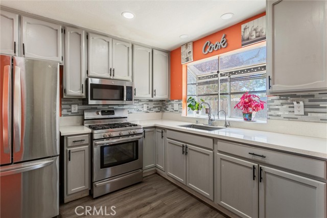 43653 Serenity Court, Lancaster CA: https://media.crmls.org/medias/4dde51b8-9277-491c-812c-8ae63b938e88.jpg
