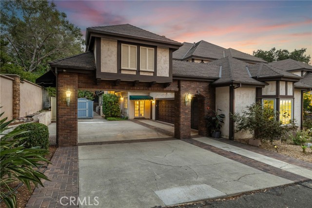 533 E Sierra Madre Avenue, Glendora CA: https://media.crmls.org/medias/4dde6f38-1f47-495d-8592-39cc73a7be18.jpg