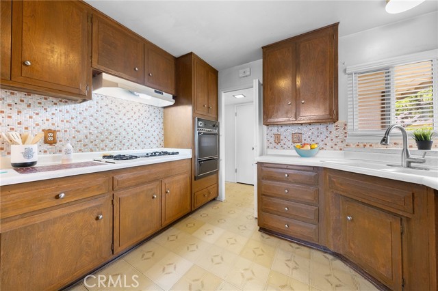 property-img