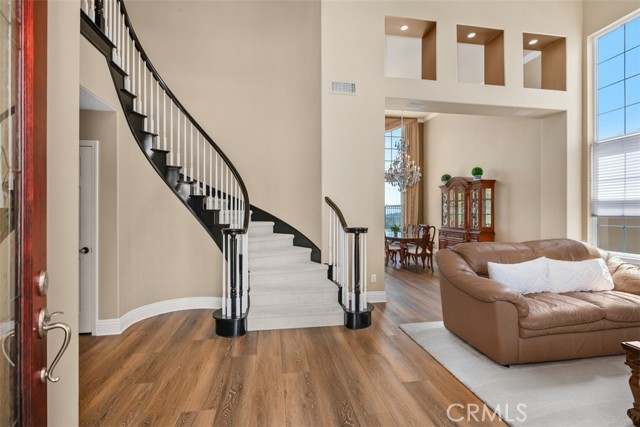 Detail Gallery Image 5 of 41 For 71 Golf Ridge Dr, Rancho Santa Margarita,  CA 92679 - 5 Beds | 4/1 Baths