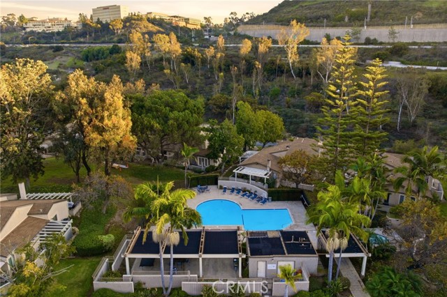 Detail Gallery Image 14 of 22 For 5617 Adobe Falls #C,  San Diego,  CA 92120 - 3 Beds | 2 Baths