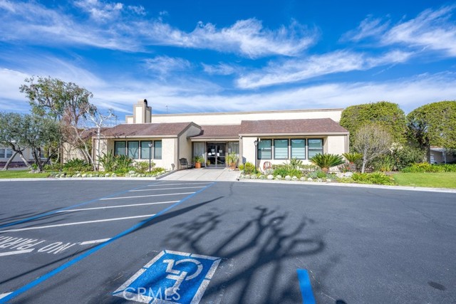 Detail Gallery Image 4 of 22 For 21216 Blue Curl Way #212,  Canyon Country,  CA 91351 - 2 Beds | 2 Baths