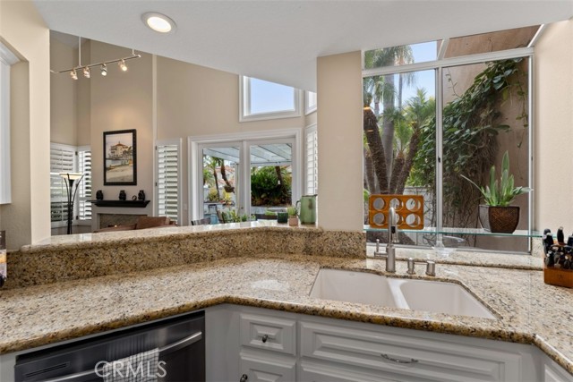 Detail Gallery Image 14 of 36 For 1 Port St, Laguna Niguel,  CA 92677 - 2 Beds | 2/1 Baths