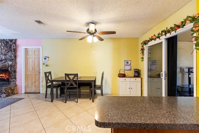 Detail Gallery Image 13 of 23 For 237 E 49th St, San Bernardino,  CA 92404 - 3 Beds | 2 Baths