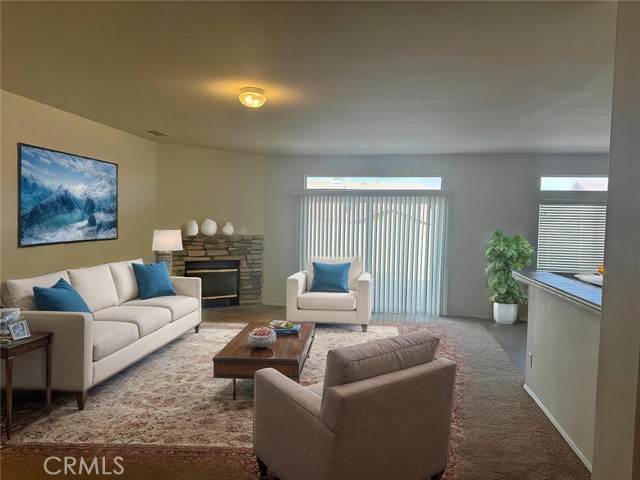 Detail Gallery Image 3 of 29 For 5751 Marseilles Dr, Palmdale,  CA 93552 - 4 Beds | 3 Baths