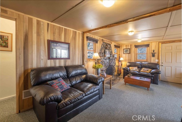 Detail Gallery Image 12 of 25 For 75 Metcalf Creek Trl, Big Bear Lake,  CA 92315 - 2 Beds | 1 Baths