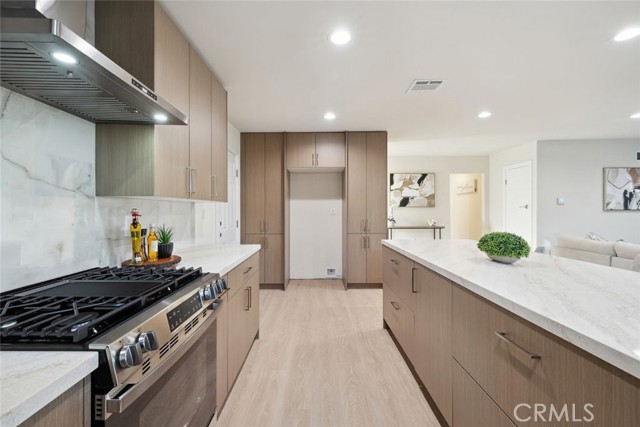 12750 Rajah Street, Sylmar CA: https://media.crmls.org/medias/4de4a761-b68b-465e-9e88-41283a73503d.jpg