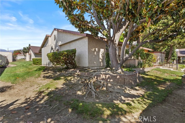 1457 Fredericks Lane, Upland CA: https://media.crmls.org/medias/4de53c26-78e6-4bc7-9e53-cf37a9385c0e.jpg