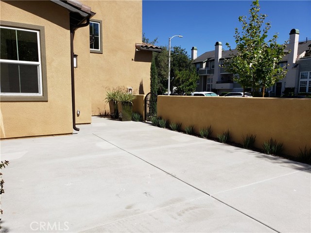 Detail Gallery Image 5 of 40 For 10503 Acorn Pl, Los Alamitos,  CA 90720 - 3 Beds | 3/1 Baths