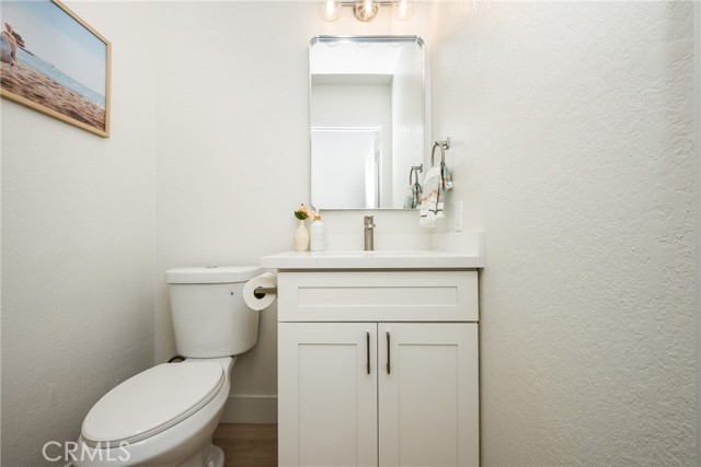 Detail Gallery Image 33 of 61 For 48 Bridgeport, Irvine,  CA 92620 - 3 Beds | 2/1 Baths