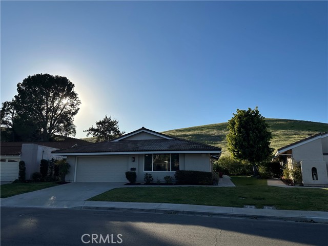 Image 1 of 67 For 5315 Cantante