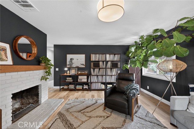 1463 Clock Ave, Redlands CA: https://media.crmls.org/medias/4de7f8a4-5ddd-4cab-8378-f233dfbabf79.jpg