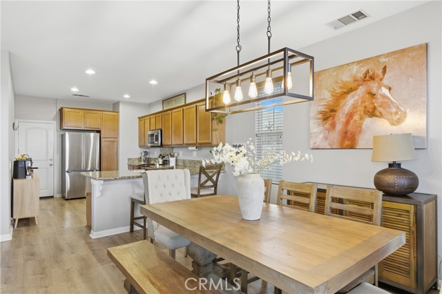 Detail Gallery Image 12 of 28 For 31752 Green Oak, Temecula,  CA 92592 - 3 Beds | 2/1 Baths