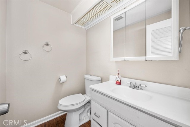 Image 16 of 54 For 22994 Via Pimiento  B3