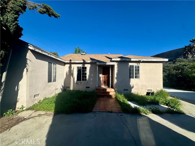 Detail Gallery Image 11 of 20 For 14662 Maclay, –,  CA 91345 - 4 Beds | 2 Baths