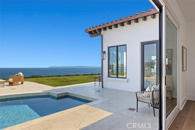 Detail Gallery Image 11 of 66 For 32042 Isthmus View Dr, Rancho Palos Verdes,  CA 90275 - 6 Beds | 6/2 Baths