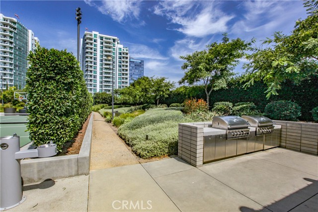 3141 Michelson Drive, Irvine CA: https://media.crmls.org/medias/4dea819b-5143-431e-97a6-c68912972a8a.jpg