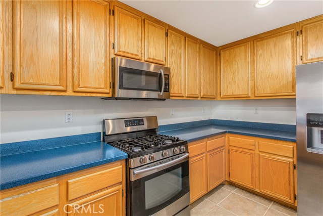 Detail Gallery Image 18 of 45 For 6487 Bethany Way, San Bernardino,  CA 92407 - 6 Beds | 3 Baths