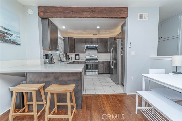 Detail Gallery Image 13 of 38 For 325 Cedar, Long Beach,  CA 90802 - 2 Beds | 1 Baths