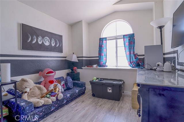 Detail Gallery Image 23 of 30 For 2965 Greenbriar Dr, Ontario,  CA 91761 - 5 Beds | 3 Baths