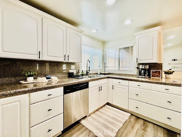4821 RIVER Avenue, Newport Beach CA: https://media.crmls.org/medias/4dedc3f1-97c5-4b37-b65a-3157b9495c4c.jpg