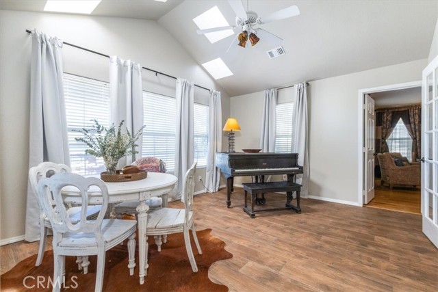 Detail Gallery Image 5 of 75 For 76945 Indian Valley, San Miguel,  CA 93451 - 7 Beds | 5/1 Baths