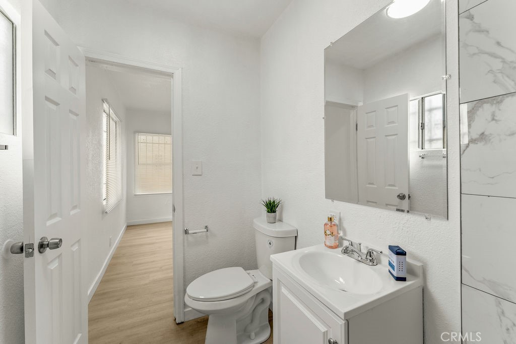 MLS #OC25105003 img 11