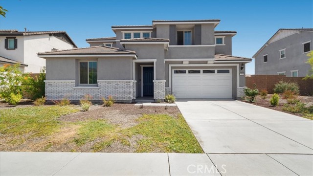Image 2 of 40 For 773 Pinehurst Street