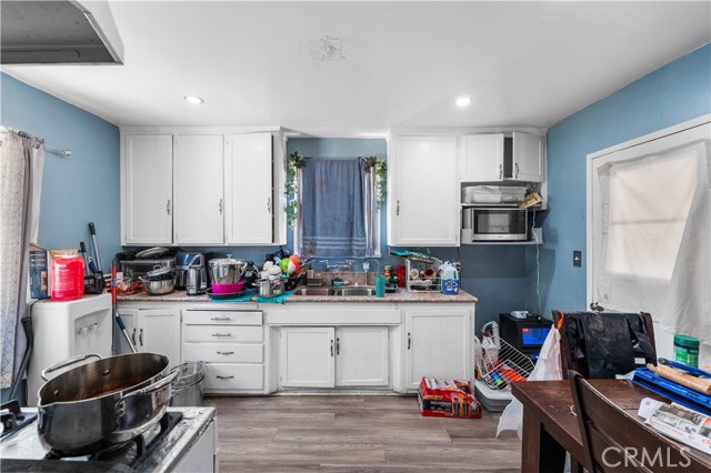 Detail Gallery Image 5 of 27 For 1411 W Ivesbrook St, Lancaster,  CA 93534 - 3 Beds | 1 Baths