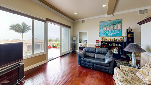 Detail Gallery Image 18 of 23 For 312 Avenida Costanso, San Clemente,  CA 92672 - 4 Beds | 4/1 Baths