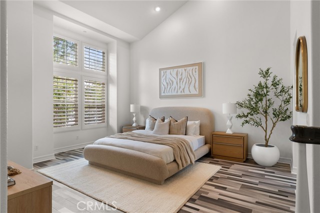 5 Orange Blossom Circle, Mission Viejo CA: https://media.crmls.org/medias/4def6c39-dcf3-489b-8d50-825904d6c879.jpg