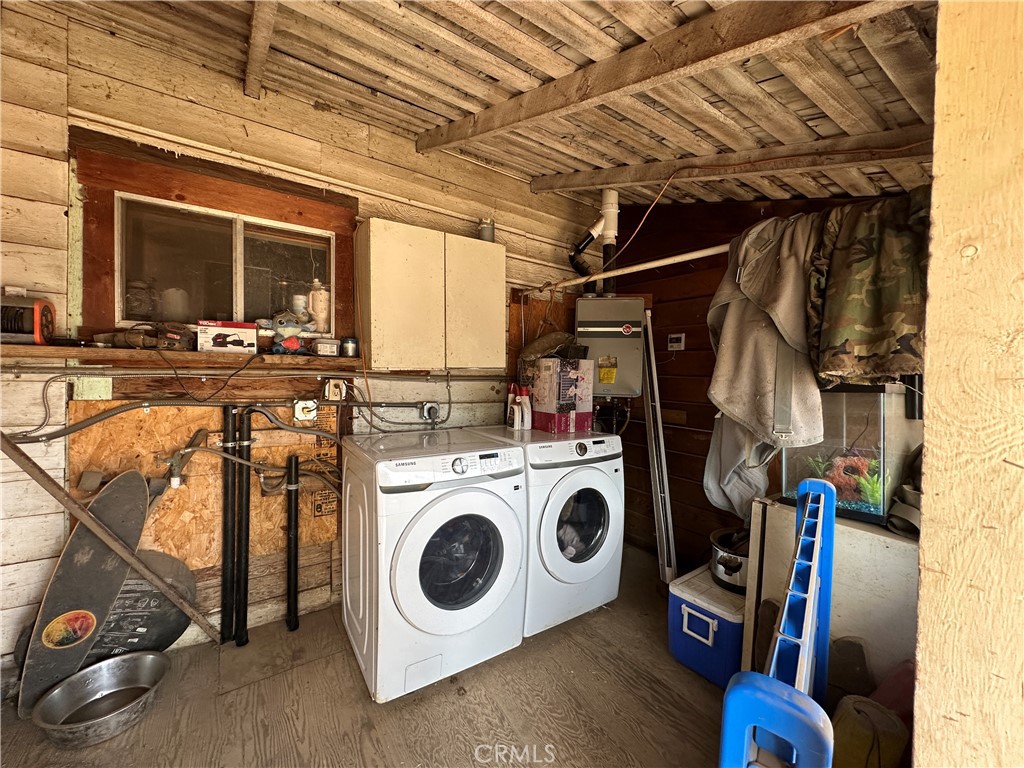 https://media.crmls.org/medias/4df0243b-6b58-4125-8b7a-d7a3921ce5ef.jpg?preset=X-Large