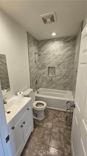 Detail Gallery Image 7 of 9 For 904 S Palmetto Ave a,  Ontario,  CA 91762 - 3 Beds | 2 Baths