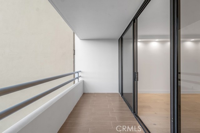Detail Gallery Image 15 of 47 For 345 Pioneer Dr #601,  Glendale,  CA 91203 - 2 Beds | 2 Baths
