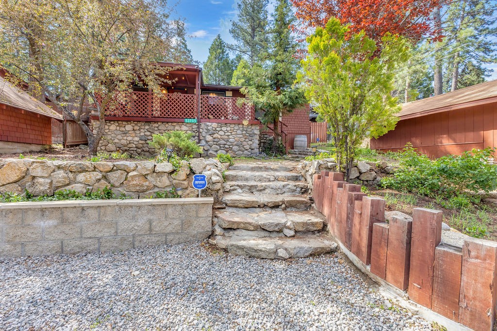 53705 Country Club Drive