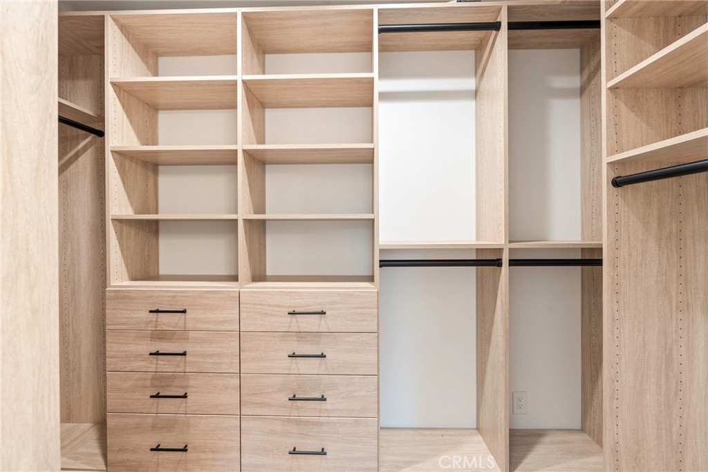 MLS #NP25261018 image #38