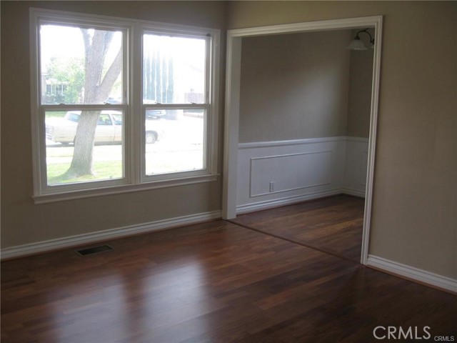 2583 North Lincoln Street photo 8