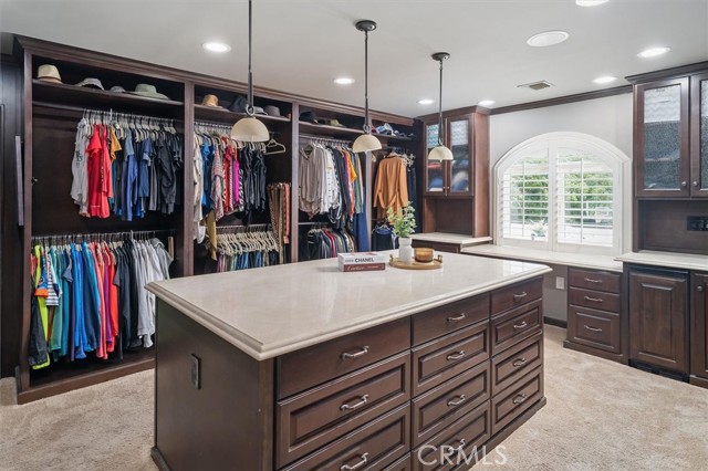 Detail Gallery Image 52 of 75 For 25132 Barnhill Rd, Saugus,  CA 91350 - 6 Beds | 6 Baths