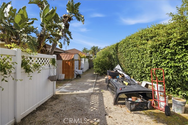 Detail Gallery Image 27 of 32 For 525 Hunt Dr, Placentia,  CA 92870 - 4 Beds | 2 Baths