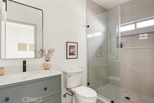 Detail Gallery Image 12 of 28 For 5731 Oak Ave, Temple City,  CA 91780 - 5 Beds | 5 Baths